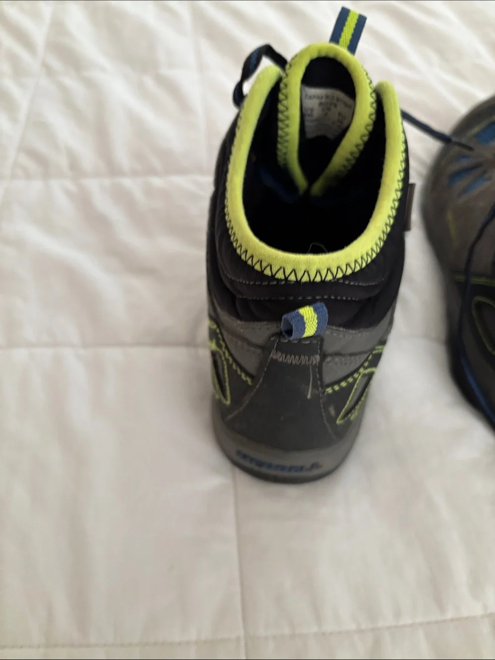 Merrell kids Gray & Blue Hiking Boots with Lime Accents Boys Sz 4
